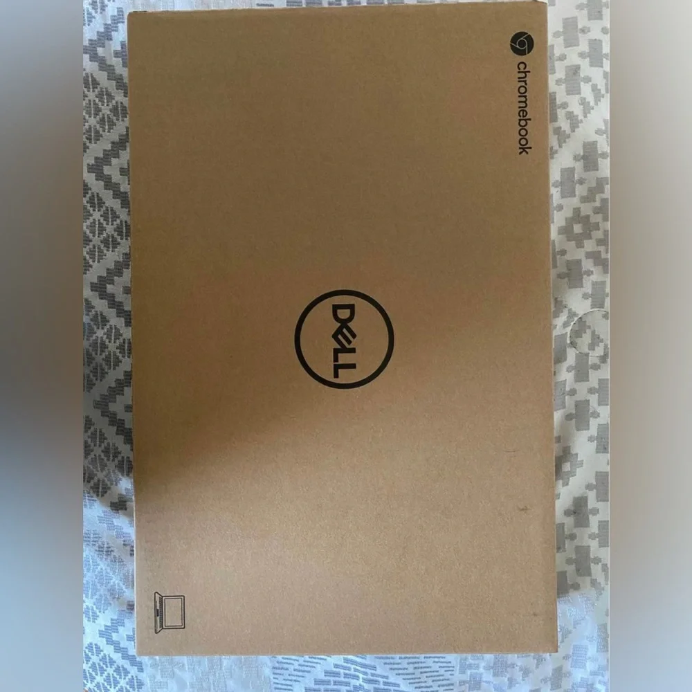 Dell- Google Chromebook, barely used two times only.